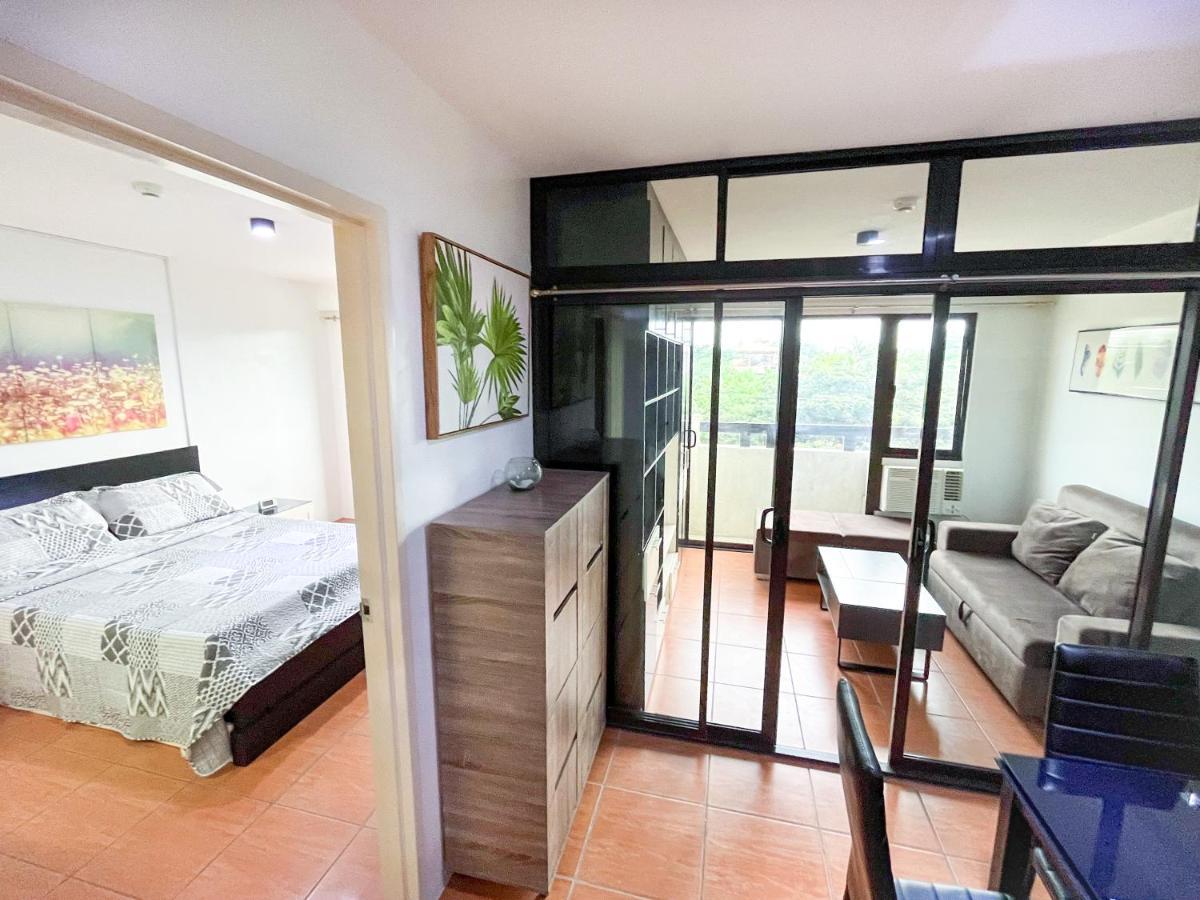 Modern 2Br Condo Near Sm With Free Parking Pool Wifi And Netflix Davao Exterior foto