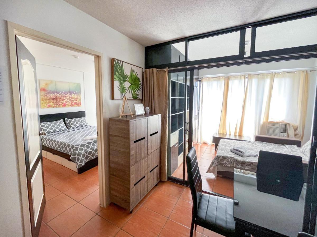 Modern 2Br Condo Near Sm With Free Parking Pool Wifi And Netflix Davao Exterior foto